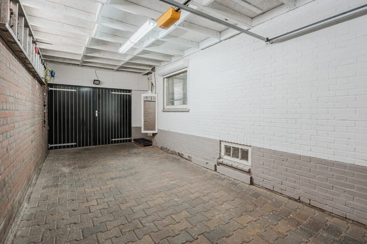 Photo 25 of Gouden Torrenstraat 8