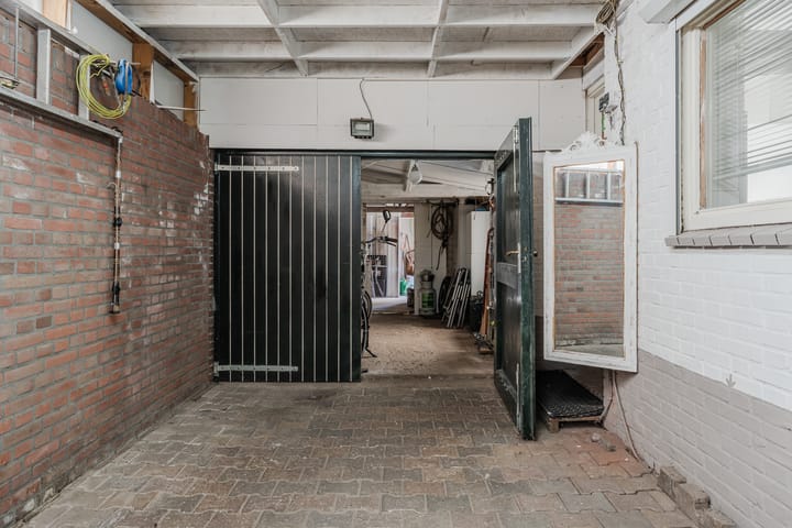 Photo 26 of Gouden Torrenstraat 8