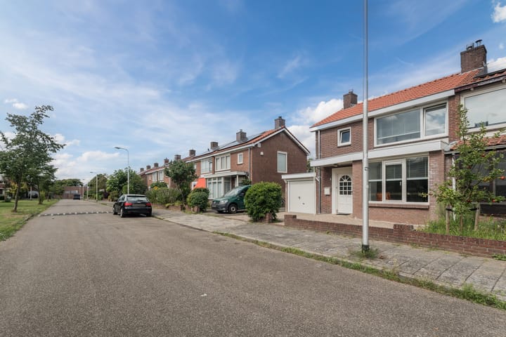 Photo 33 of Gouden Torrenstraat 8