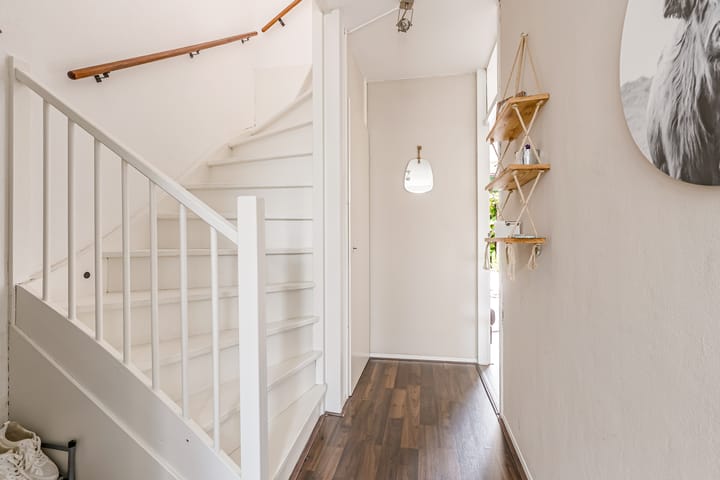 Photo 18 of Waalstraat 151