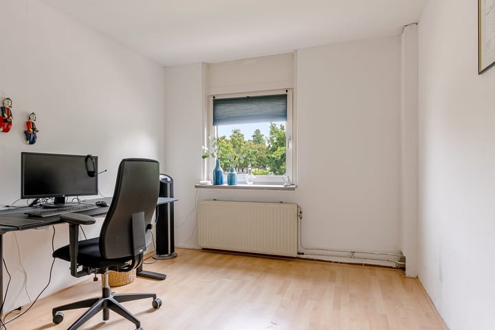 Photo 26 of Waalstraat 151