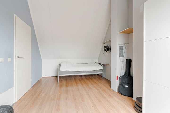 Photo 30 of Waalstraat 151