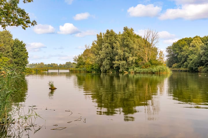 Photo 41 of Waalstraat 151