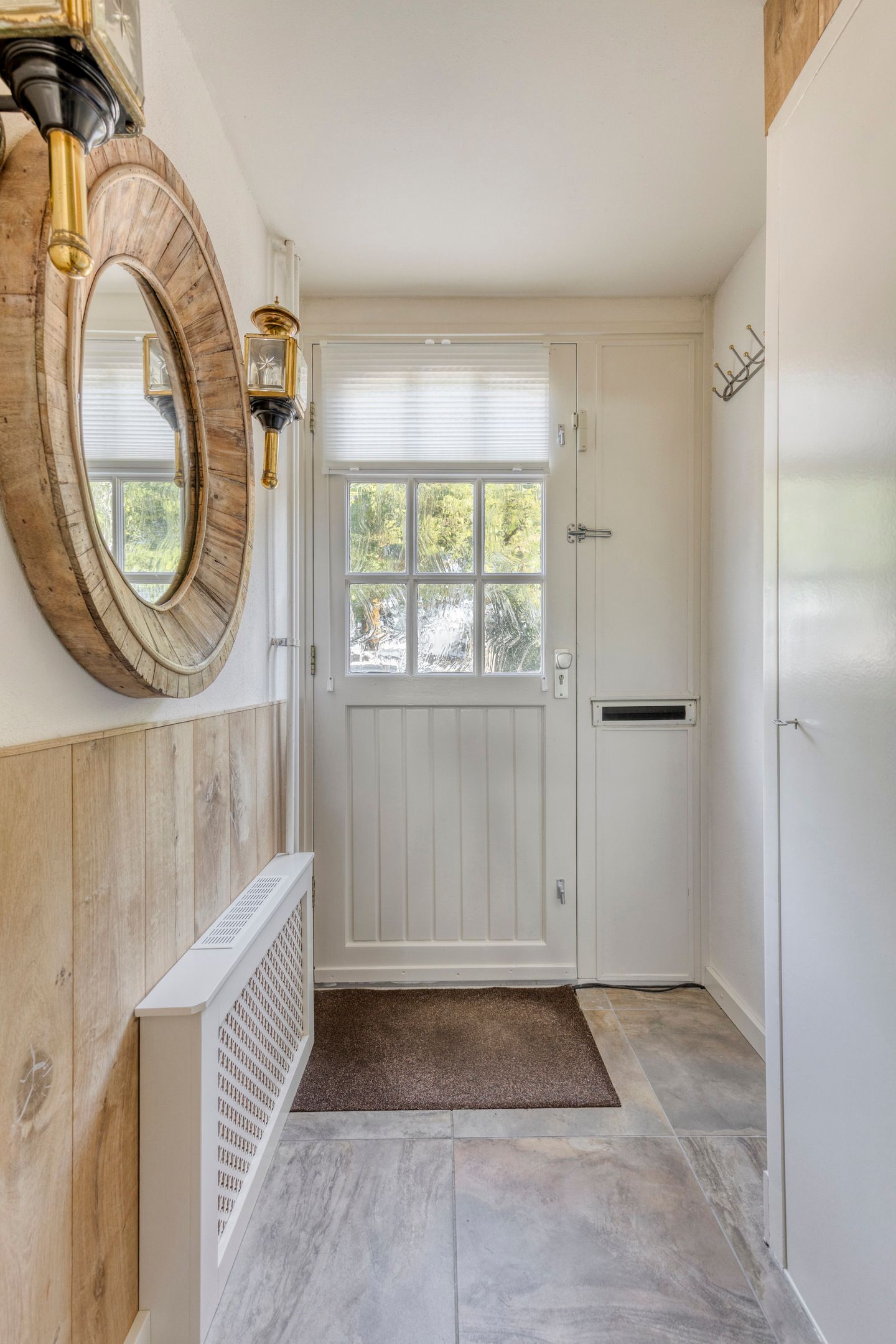 Foto 3 van Baronielaan 1