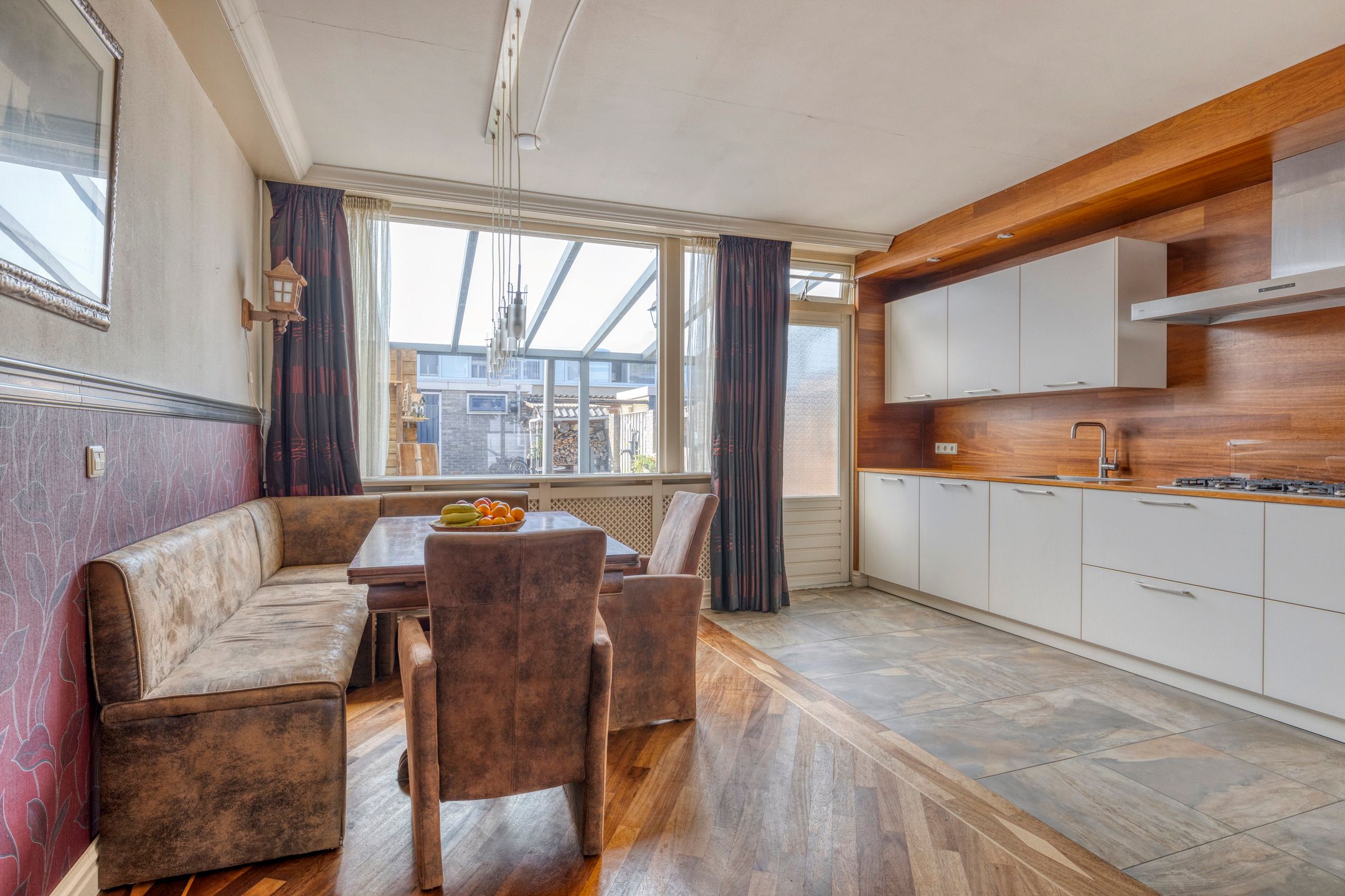 Foto 9 van Baronielaan 1