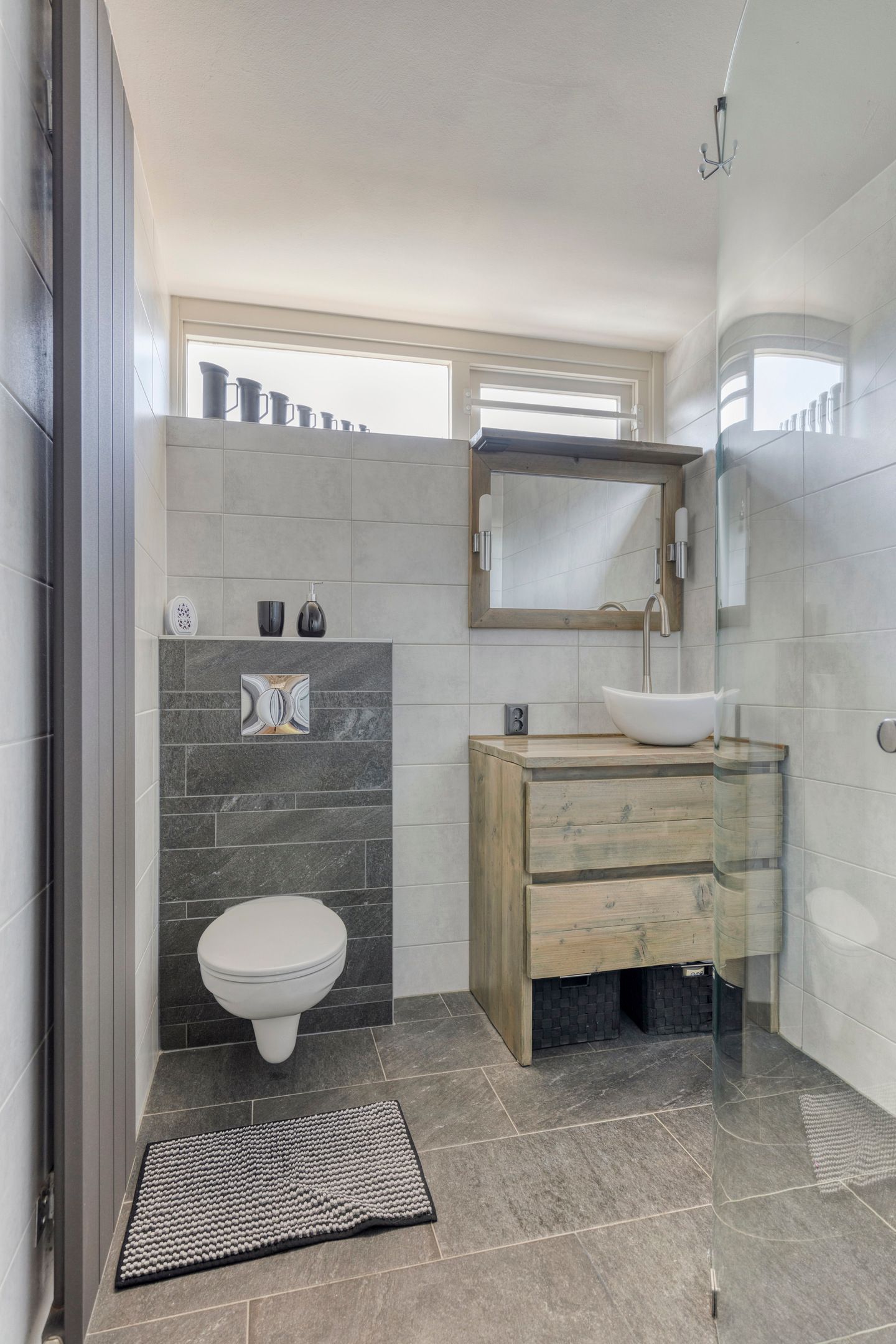 Foto 18 van Baronielaan 1