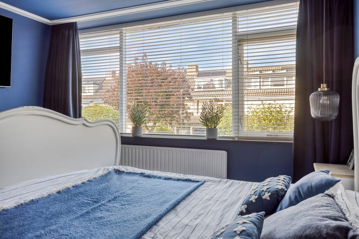 Photo 23 of Jan Sluijtersstraat 11