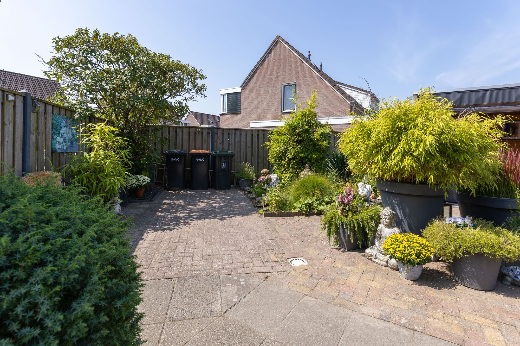 Foto 30 van Buitenhof 6