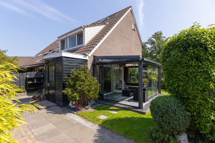 Foto 25 van Buitenhof 6