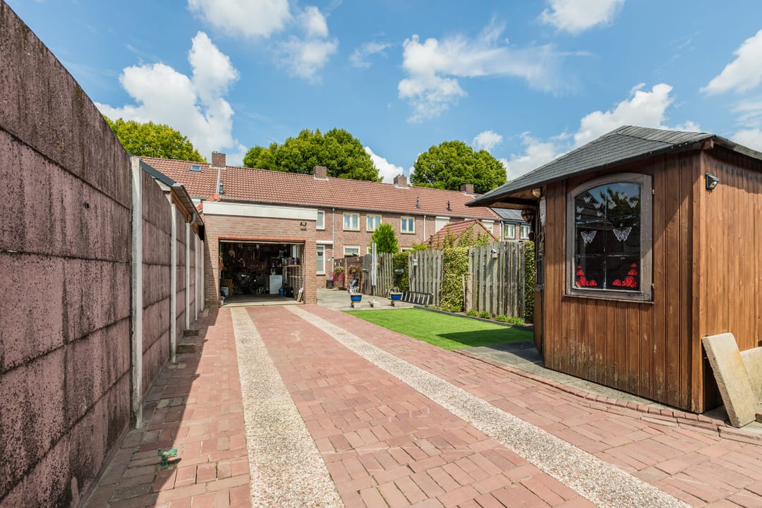 Foto 2 van Julianastraat 32