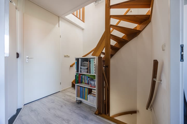 Photo 21 of Oosthof 5-A