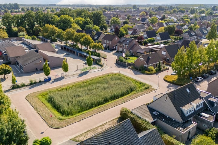 Photo 44 of Oosthof 5-A