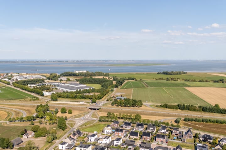 Photo 46 of Oosthof 5-A