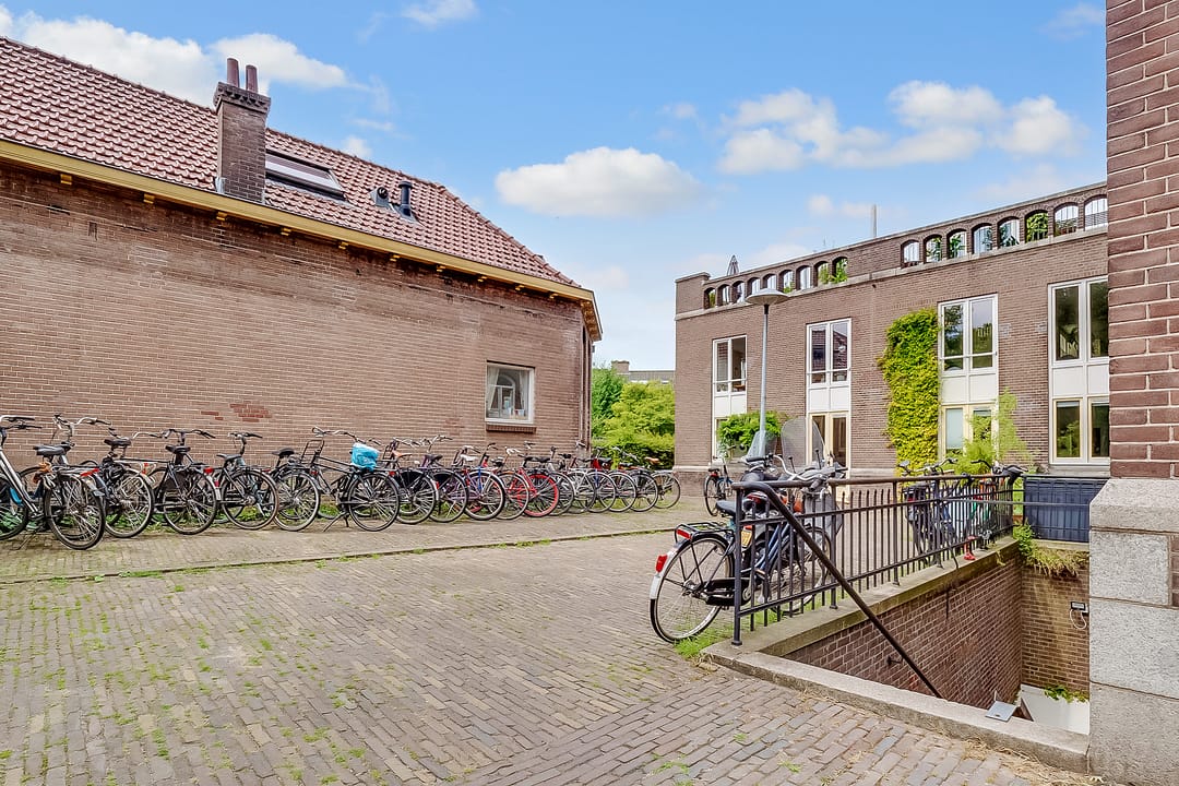 Photo 37 of Gildstraat 173