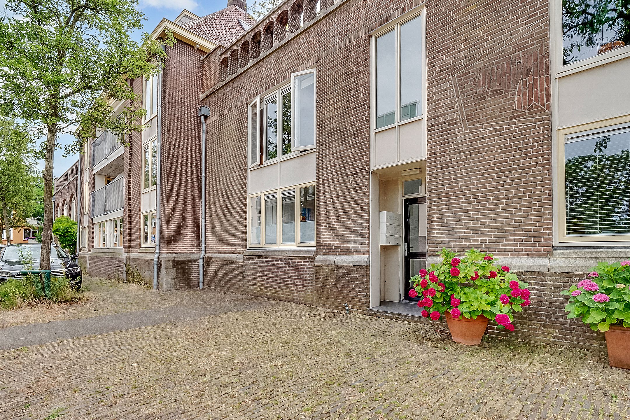 Photo 48 of Gildstraat 173