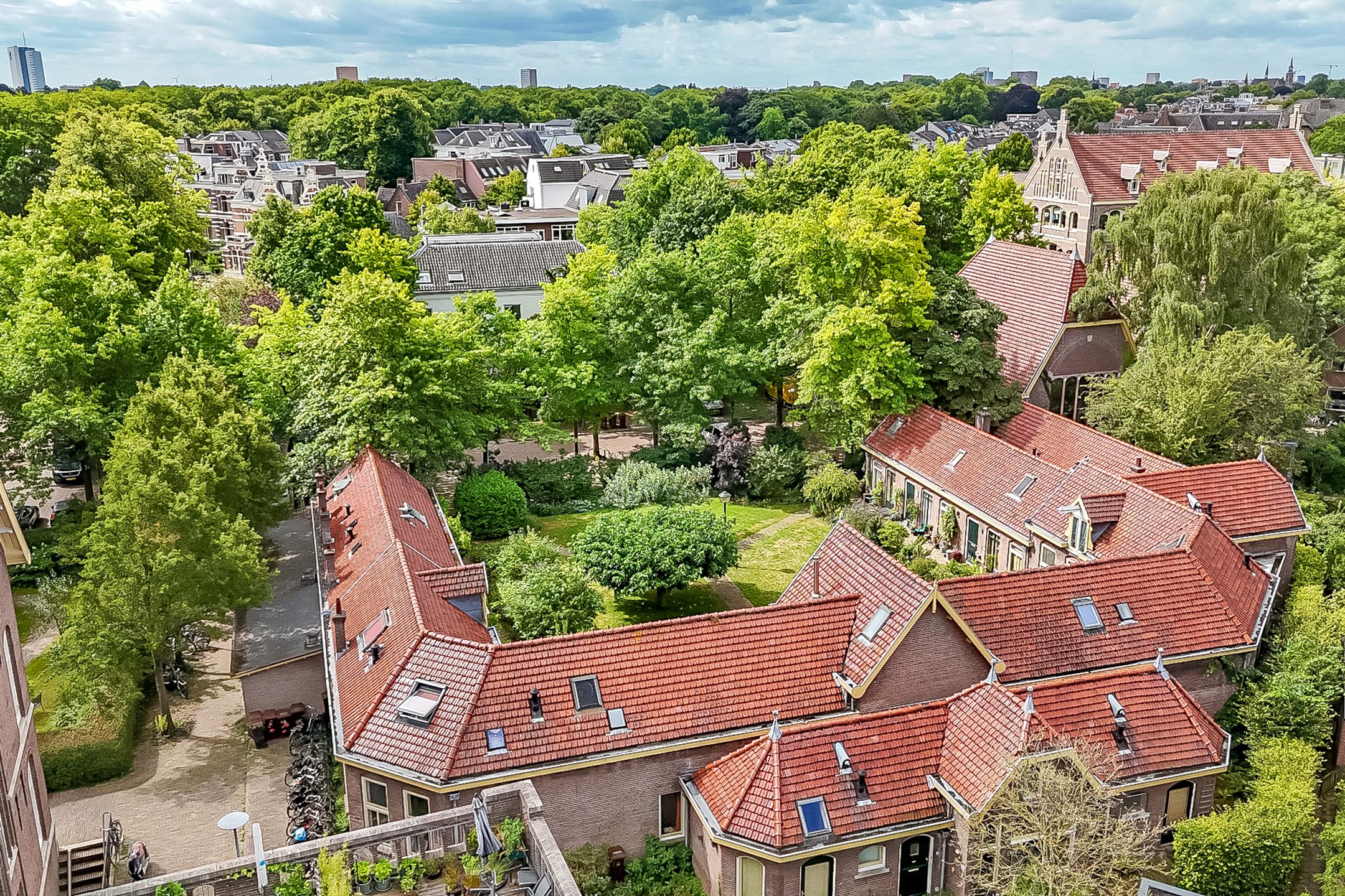 Photo 54 of Gildstraat 173