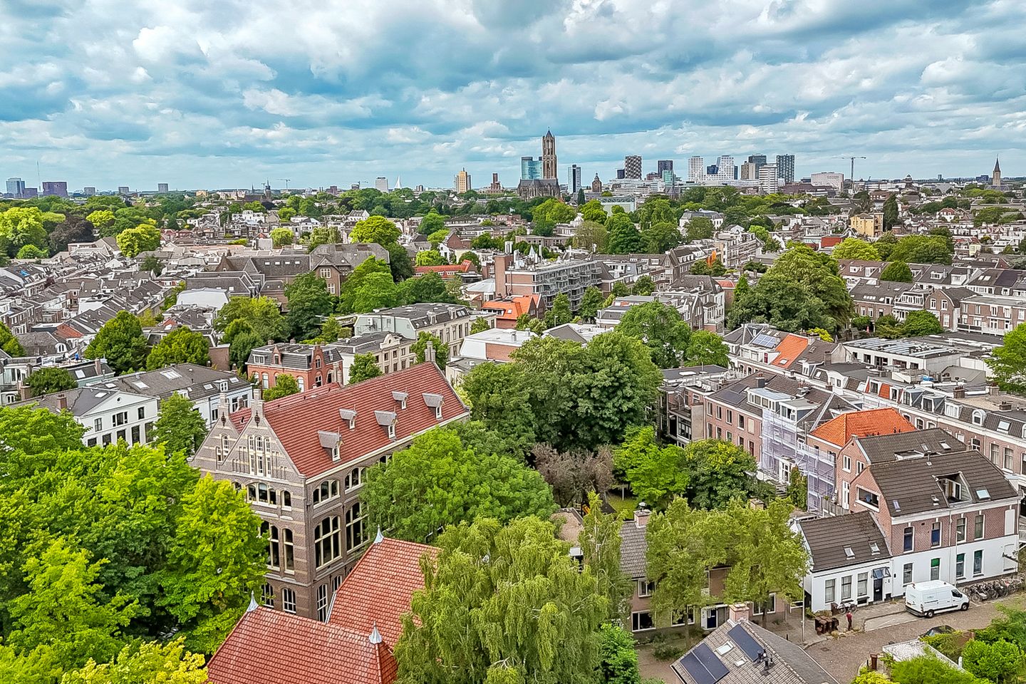 Photo 55 of Gildstraat 173