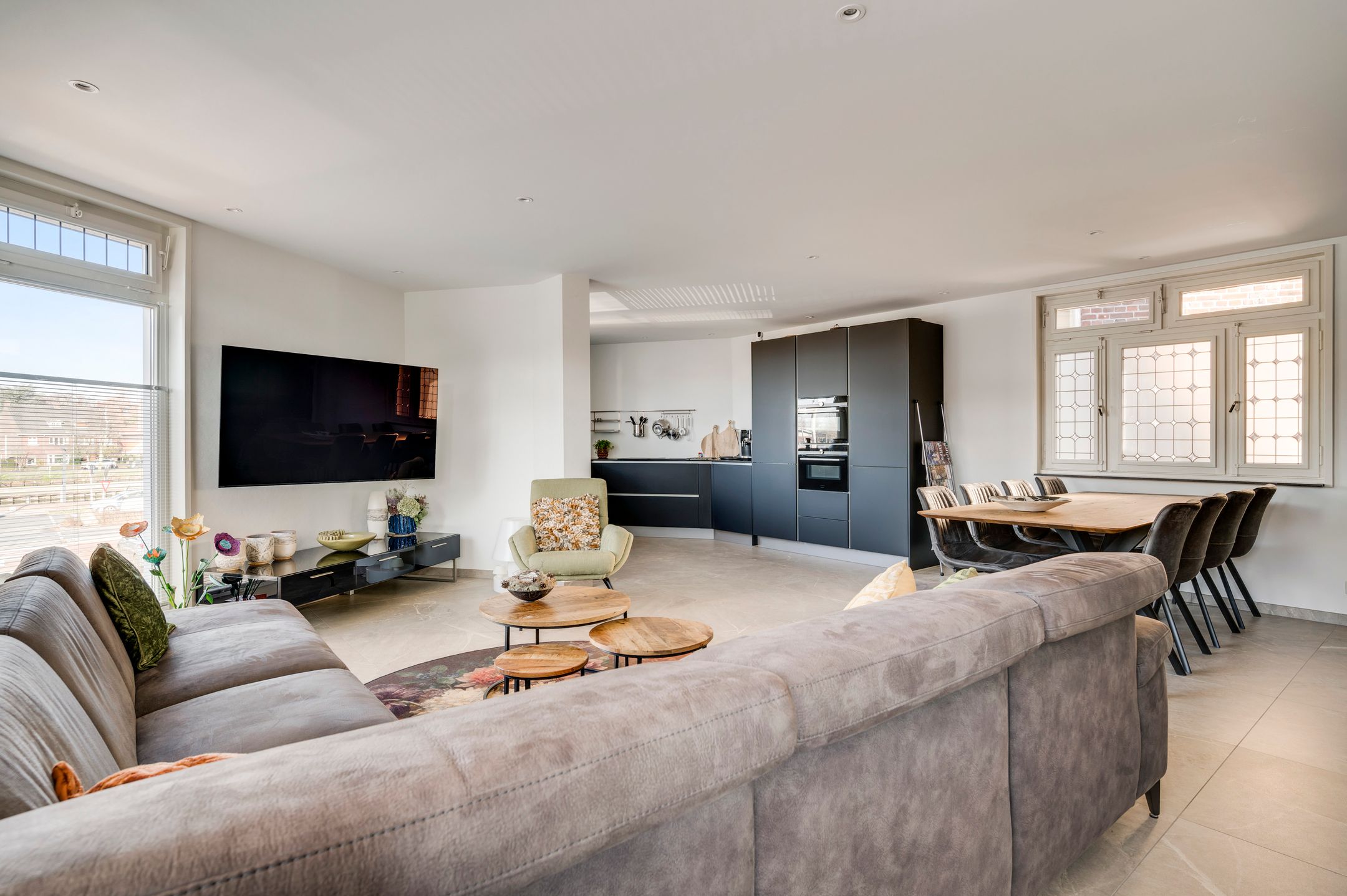 Foto 12 van Bassin 14-A