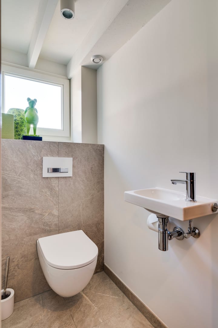 Photo 34 of Bassin 14-A