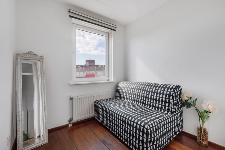 Foto 14 van Volmolengracht 16