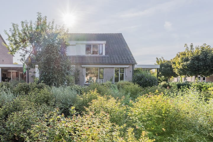 Foto 47 van Willem Alexanderlaan 75