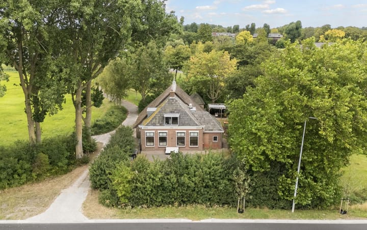 Foto 1 van Harlingerweg 54-A