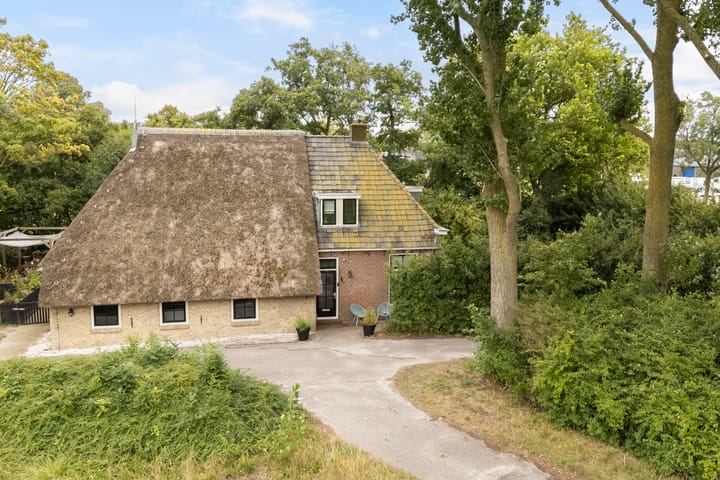 Foto 9 van Harlingerweg 54-A