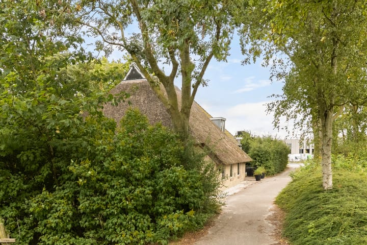 Foto 11 van Harlingerweg 54-A