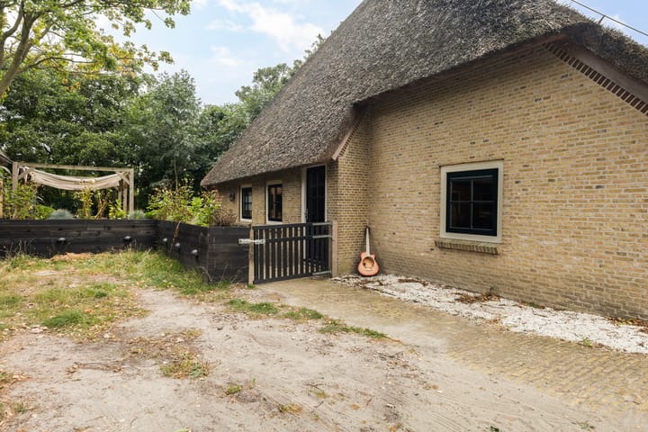 Foto 76 van Harlingerweg 54-A