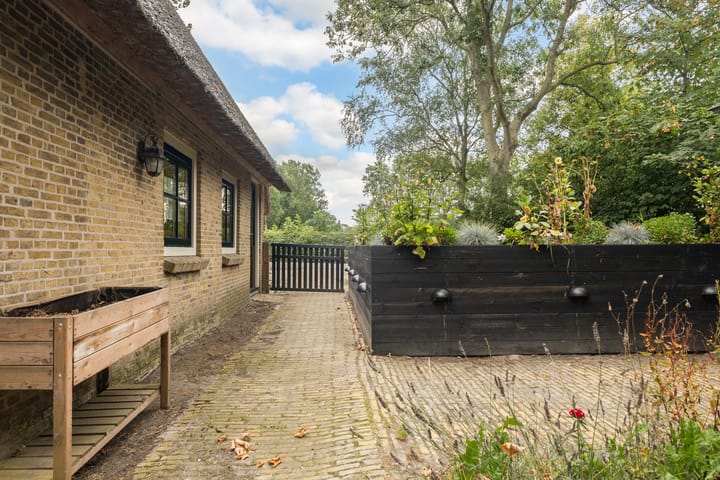 Foto 78 van Harlingerweg 54-A