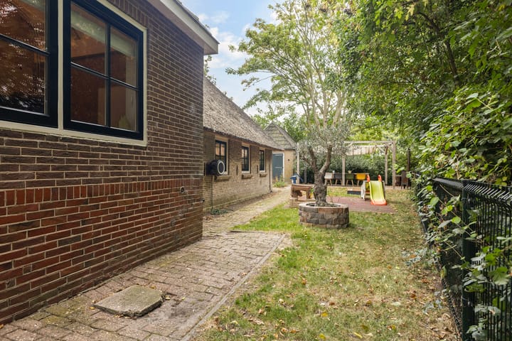 Foto 83 van Harlingerweg 54-A