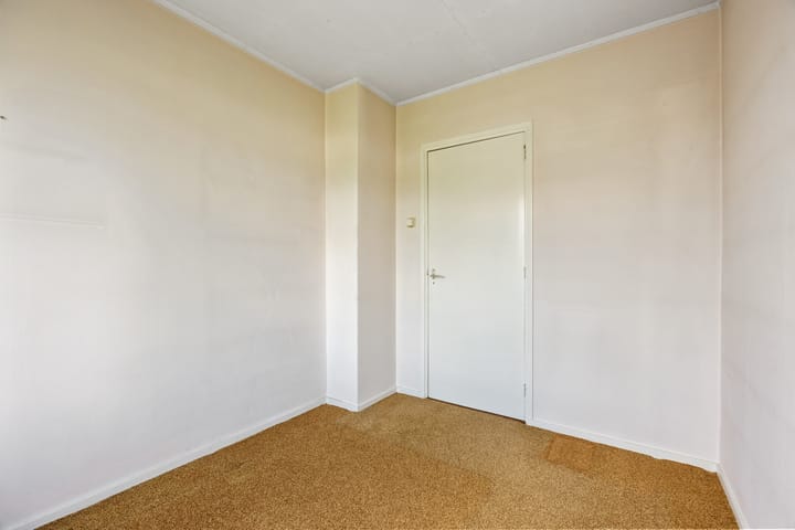 Foto 16 van Planetenstraat 14