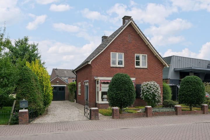 Photo 1 of Worker Landen 16-A