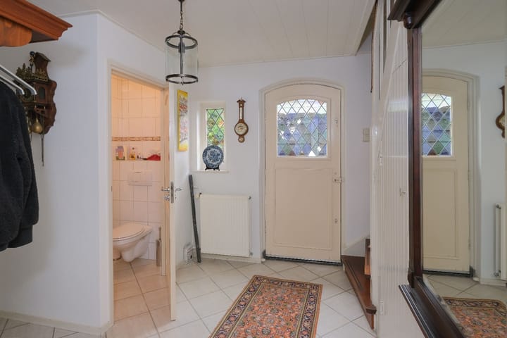 Photo 19 of Worker Landen 16-A