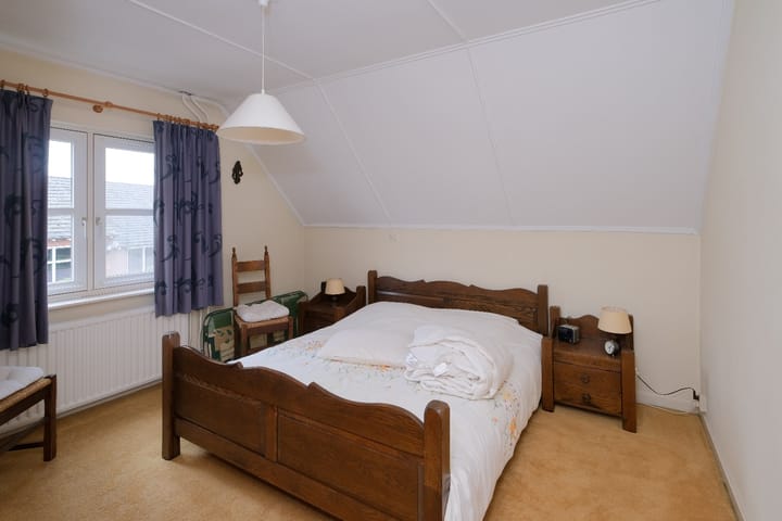 Photo 25 of Worker Landen 16-A