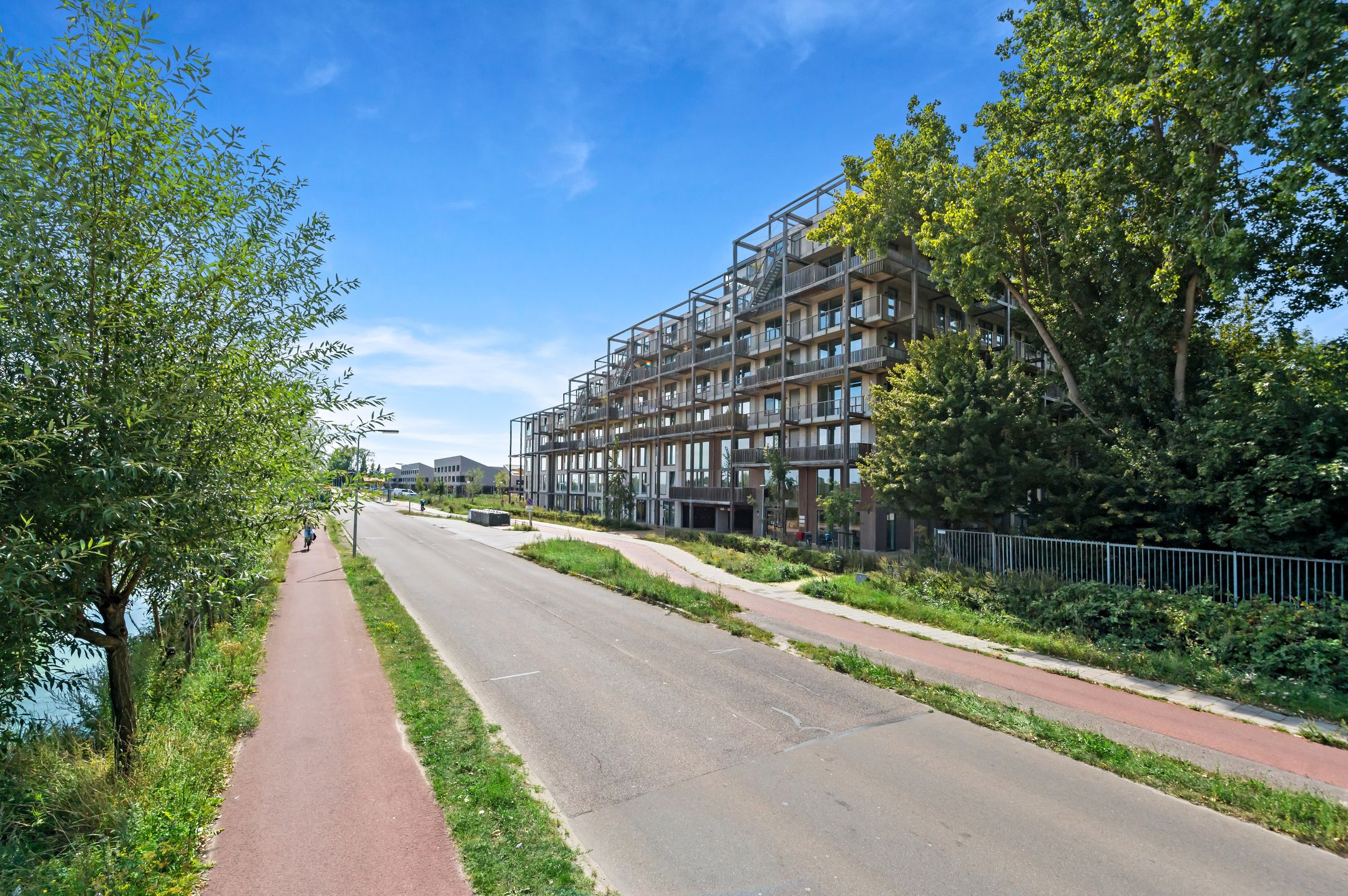 Foto 9 van Leyweg 1229