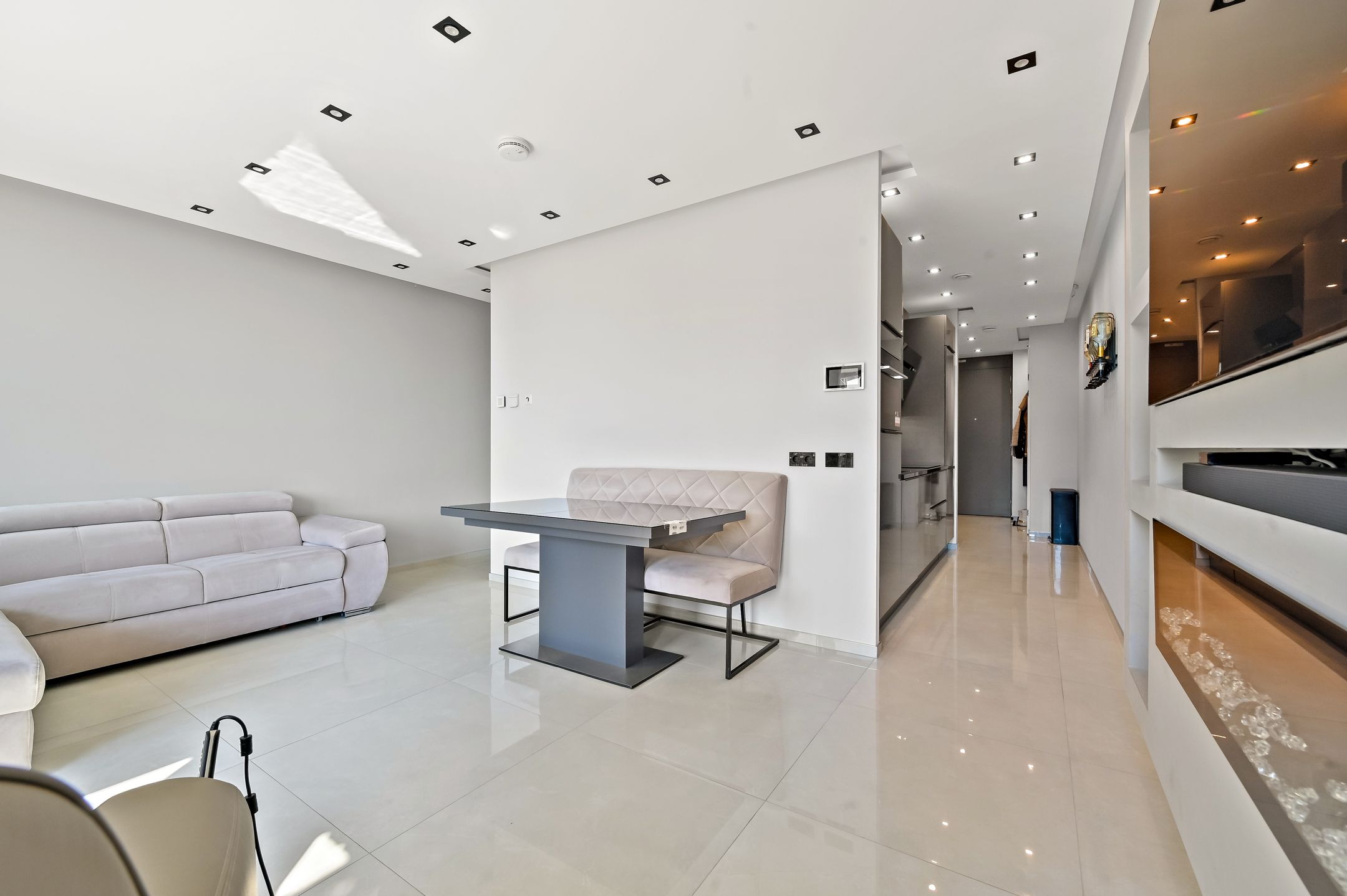 Foto 15 van Leyweg 1229