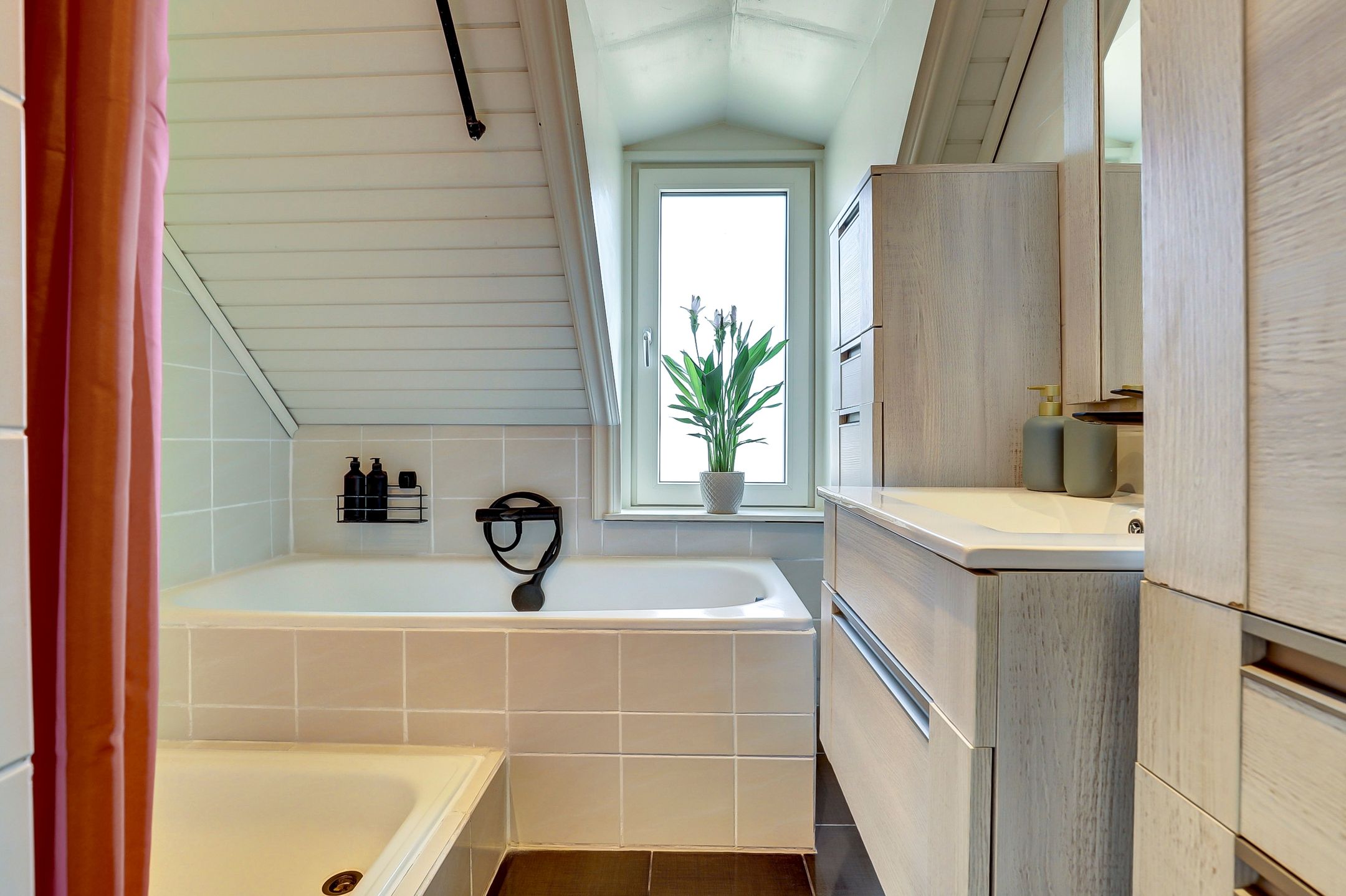 Foto 33 van Dr. Mollerstraat 9