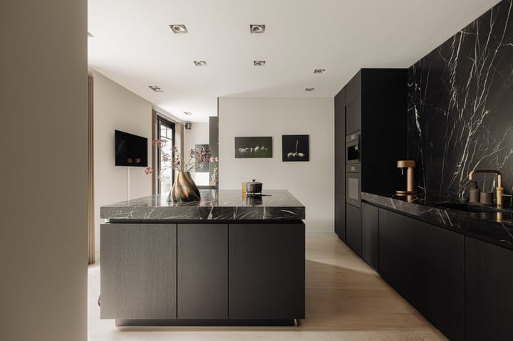 Foto 8 van Rijksweg-West 10-H