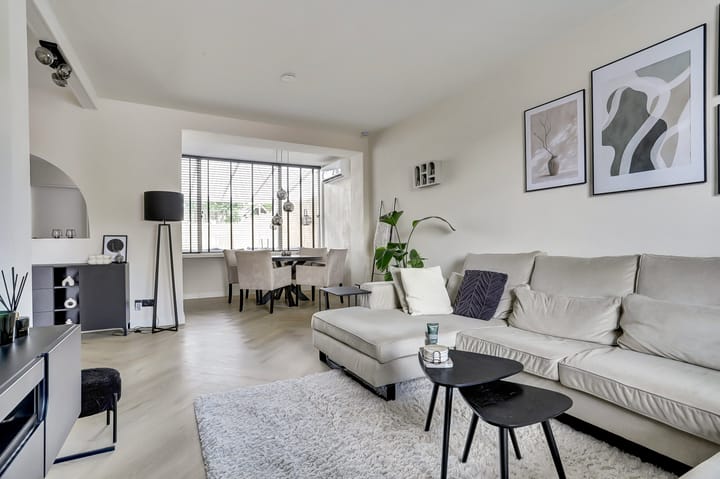 Photo 4 of Gerrit van der Veenstraat 25