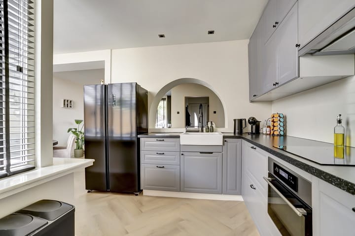 Photo 10 of Gerrit van der Veenstraat 25