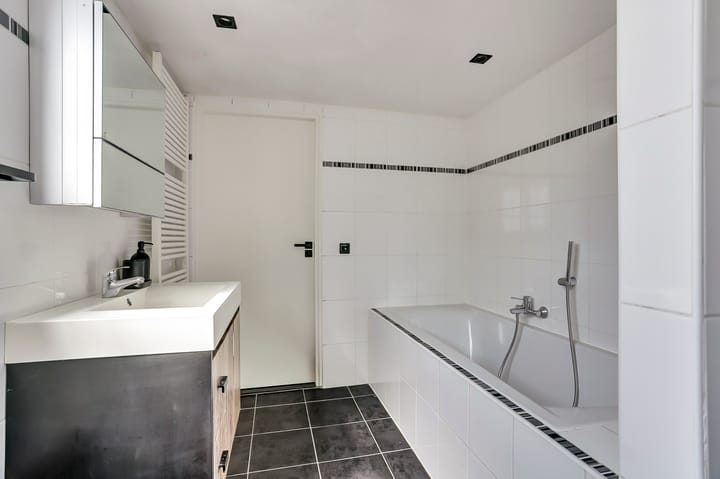 Photo 26 of Gerrit van der Veenstraat 25