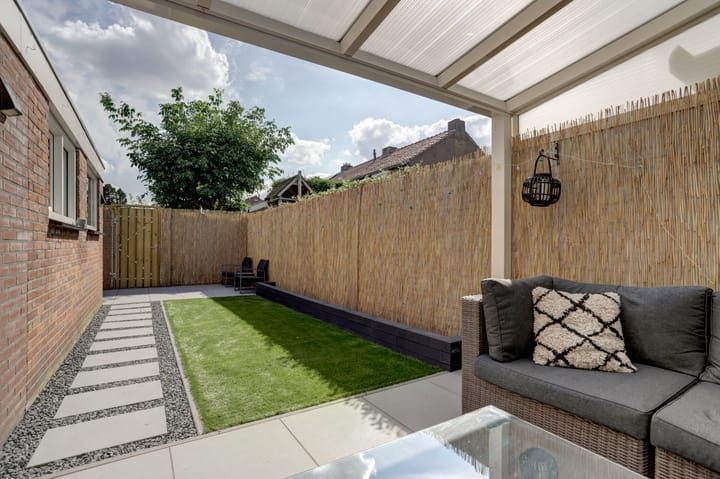 Photo 34 of Gerrit van der Veenstraat 25