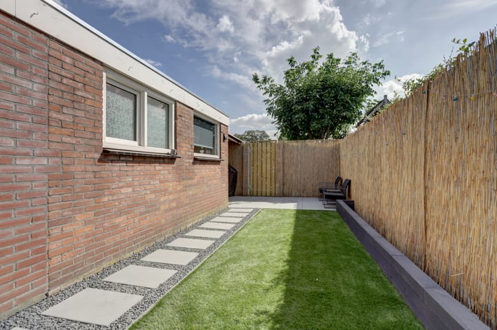 Photo 35 of Gerrit van der Veenstraat 25