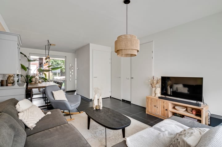 Foto 8 van Montgomerystraat 5