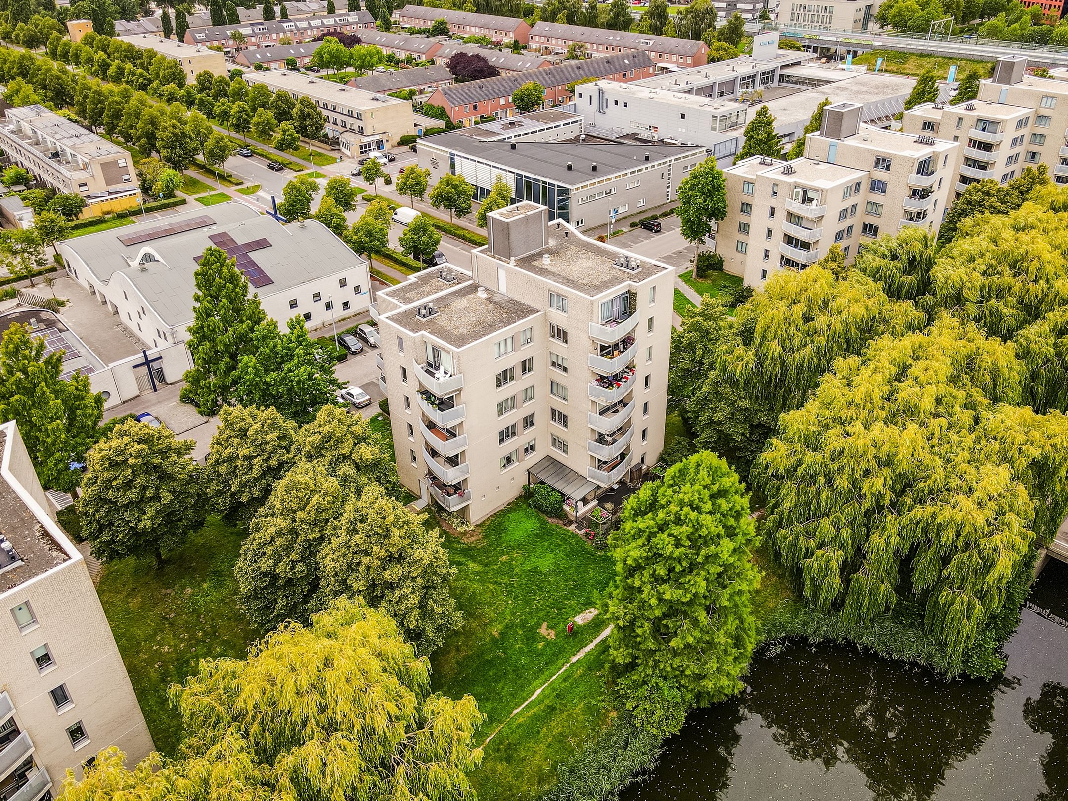 Photo 36 of Watercipresstraat 68