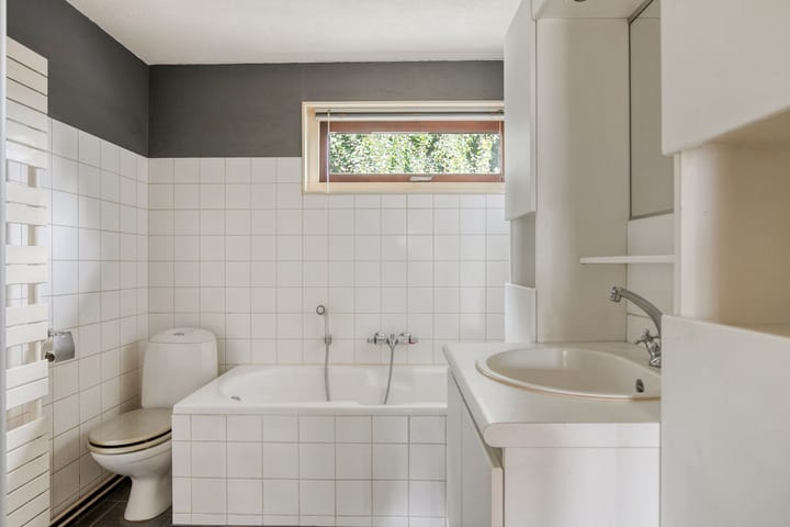 Foto 24 van Manegelaan 21