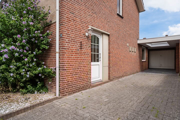 Foto 7 van 's-Hertogenradestraat 23