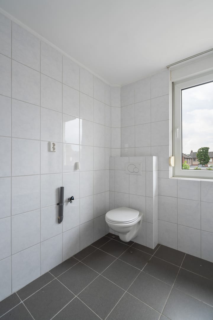 Foto 24 van 's-Hertogenradestraat 23