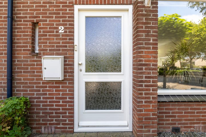 Photo 23 of Sixmastins 2